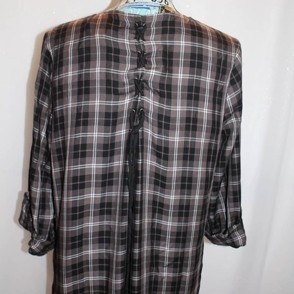 Kimono - Picture 2 of 3